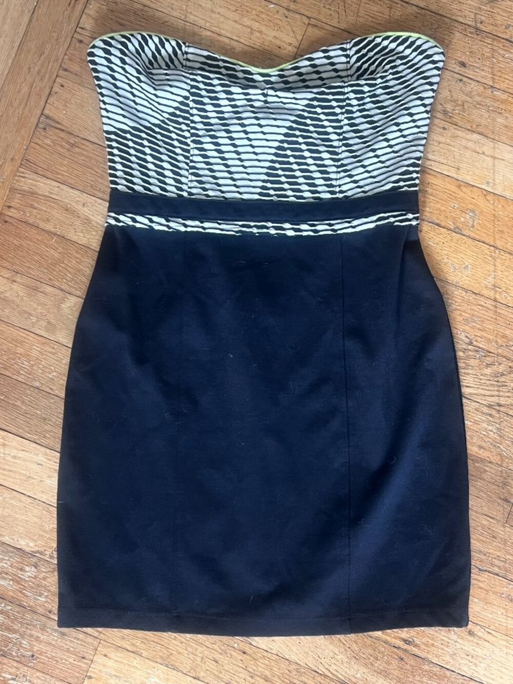 Silence + Noise (Urban Outfitters) Strapless Dress